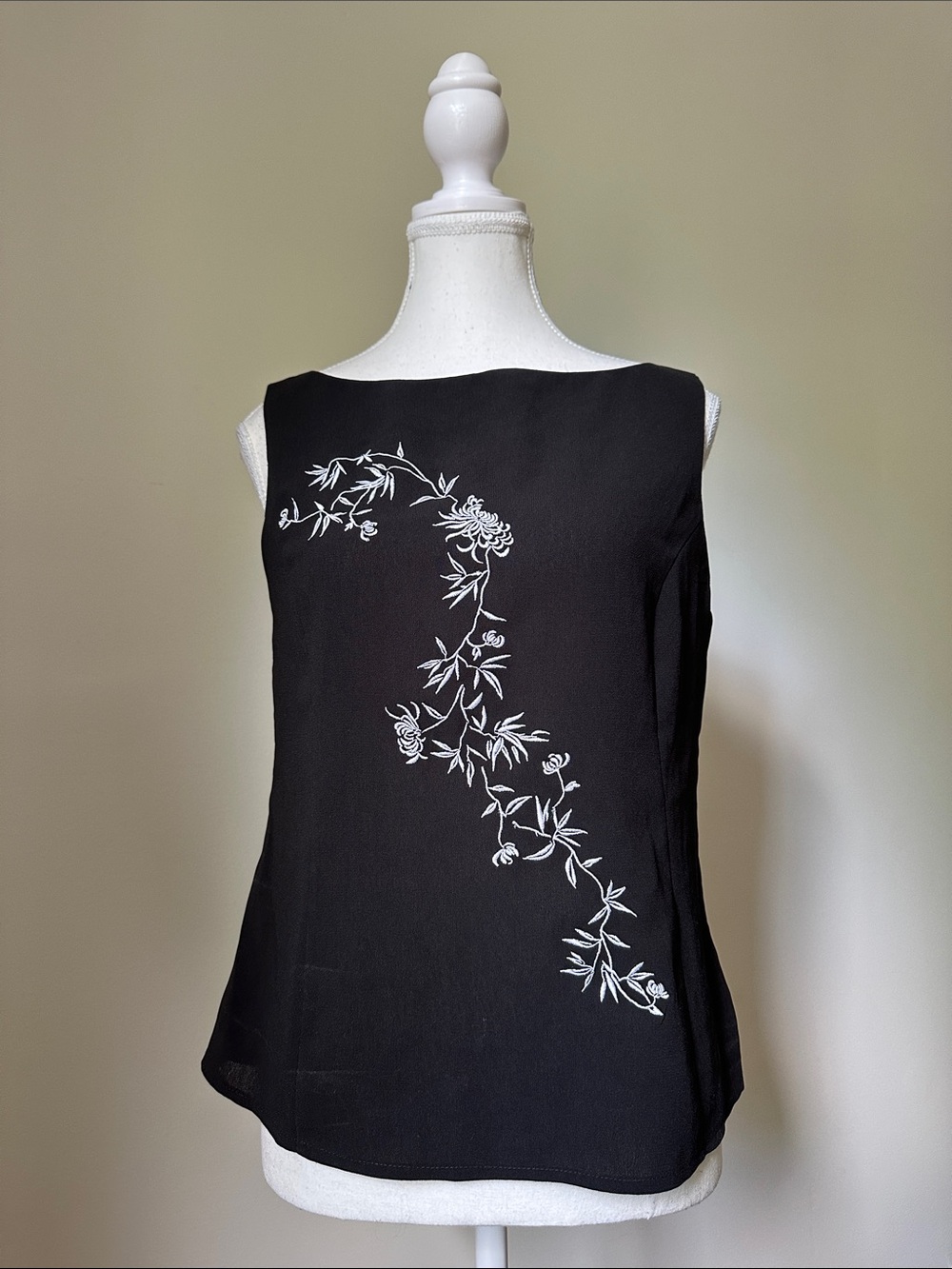 DOROTHY PERKINS Vintage Black Floral Embroidered Boat Neck Preppy Tank Top Sz 12